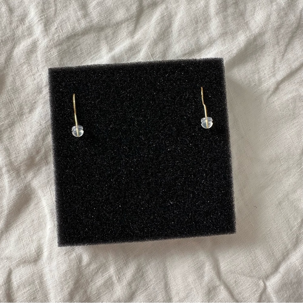 Handmade long drop freshwater pearl earrings with 18k gold fill dangle chain - Picture 9 of 10